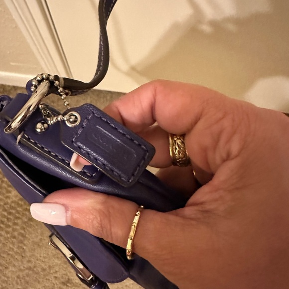 Small Crossbody Coach Bags - Picture 4 of 4